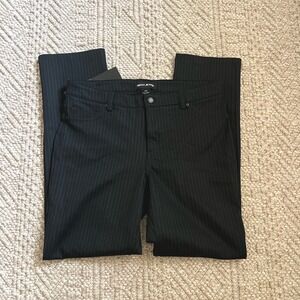 DKNY Jeans Womens Black Pinstripe Straight Leg Pants Size Medium NWT 1547102